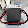 Gucci GG supreme Small Messenger 