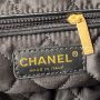 Chanel 22 Small Handbag-black