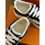 Louis Vuitton Time out Sneaker 