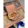 M68746 Dauphine Chain Wallet